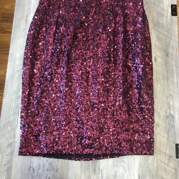 Dress The Population Sequins Mini Sleeveless Red Purple Dress - Picture 4 of 8